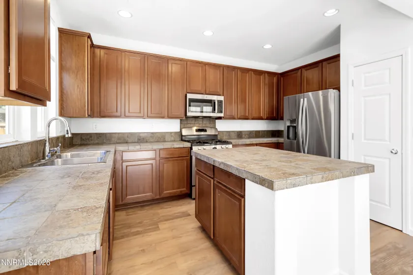 7059 Sacred, Sparks, Nevada 89436, 3 Bedrooms Bedrooms, ,3 BathroomsBathrooms,Residential,Residential,Sacred,0,260007295
