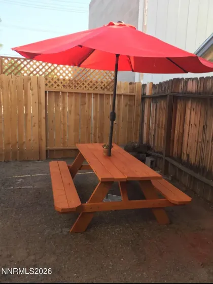 127 Pueblo, Reno, Nevada 89502, 2 Bedrooms Bedrooms, ,1 BathroomBathrooms,Residential,Residential,Pueblo,0,260007302