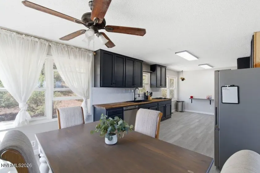2255 Sutro, Reno, Nevada 89521, 4 Bedrooms Bedrooms, ,2 BathroomsBathrooms,Residential,Residential,Sutro,0,260007309