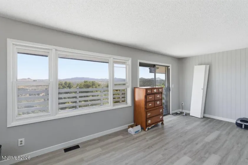 2255 Sutro, Reno, Nevada 89521, 4 Bedrooms Bedrooms, ,2 BathroomsBathrooms,Residential,Residential,Sutro,0,260007309