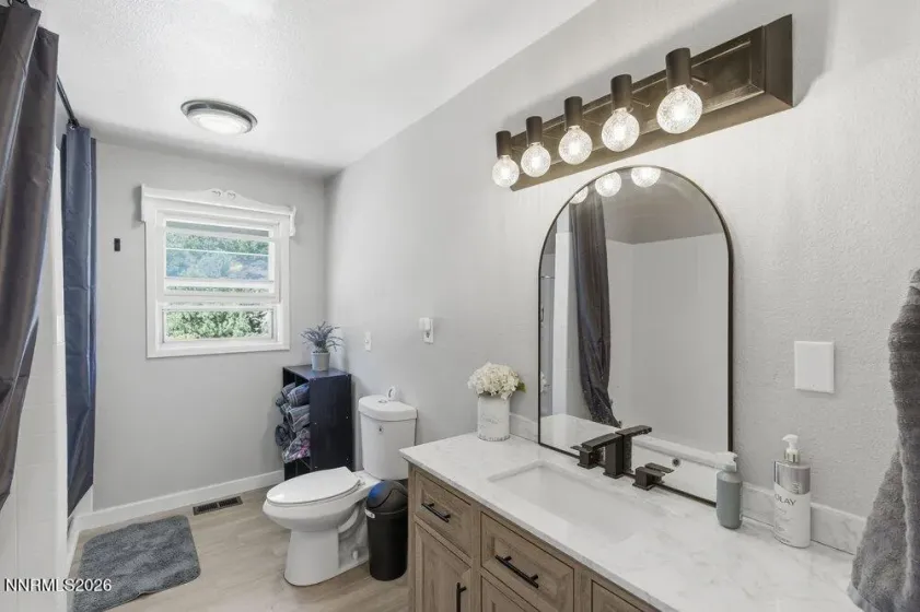 2255 Sutro, Reno, Nevada 89521, 4 Bedrooms Bedrooms, ,2 BathroomsBathrooms,Residential,Residential,Sutro,0,260007309