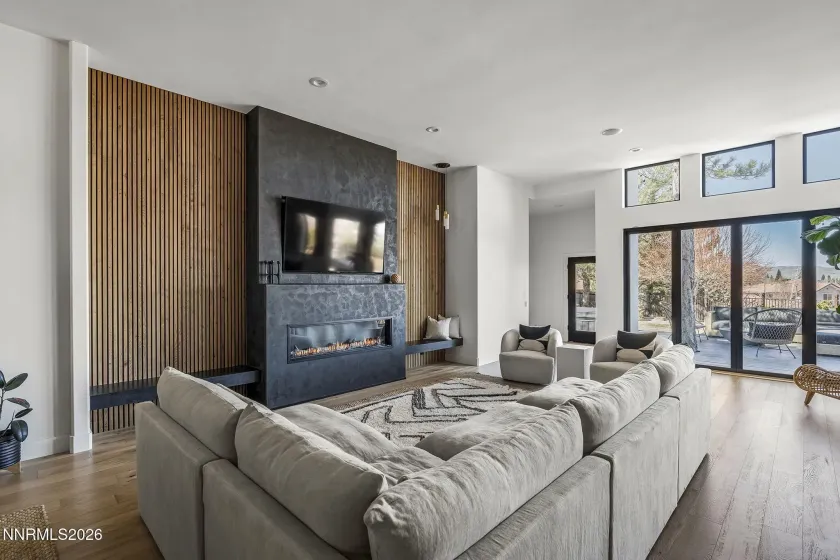 4425 Dant, Reno, Nevada 89509, 5 Bedrooms Bedrooms, ,5 BathroomsBathrooms,Residential,Residential,Dant,0,260007316