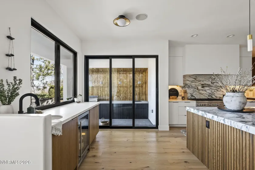 4425 Dant, Reno, Nevada 89509, 5 Bedrooms Bedrooms, ,5 BathroomsBathrooms,Residential,Residential,Dant,0,260007316