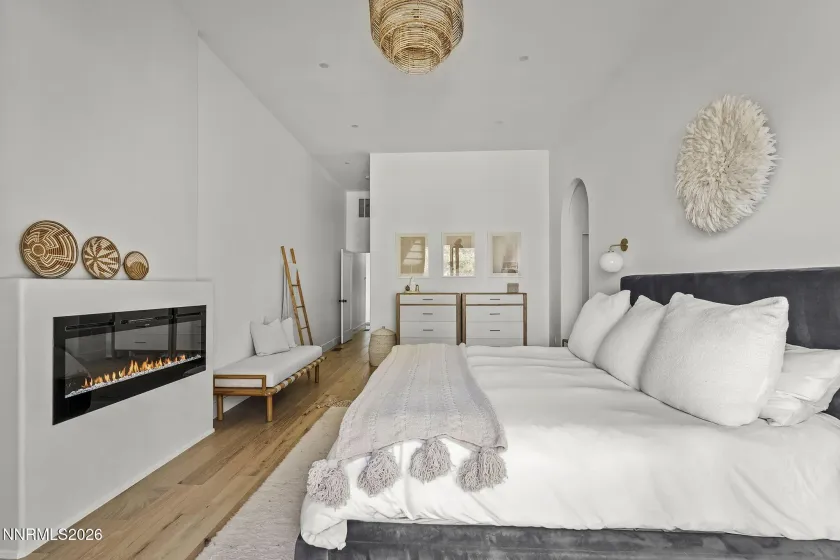 4425 Dant, Reno, Nevada 89509, 5 Bedrooms Bedrooms, ,5 BathroomsBathrooms,Residential,Residential,Dant,0,260007316