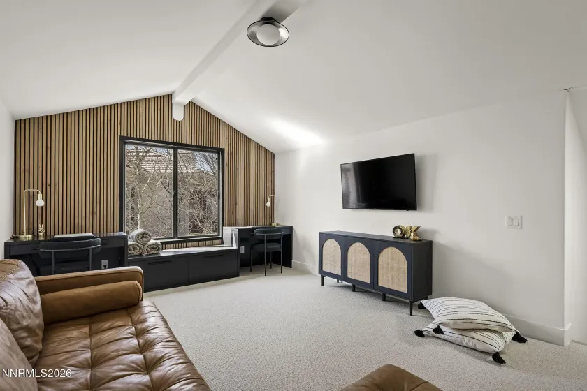 4425 Dant, Reno, Nevada 89509, 5 Bedrooms Bedrooms, ,5 BathroomsBathrooms,Residential,Residential,Dant,0,260007316