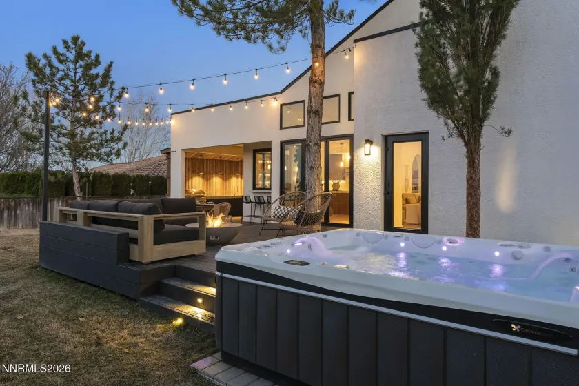 4425 Dant, Reno, Nevada 89509, 5 Bedrooms Bedrooms, ,5 BathroomsBathrooms,Residential,Residential,Dant,0,260007316