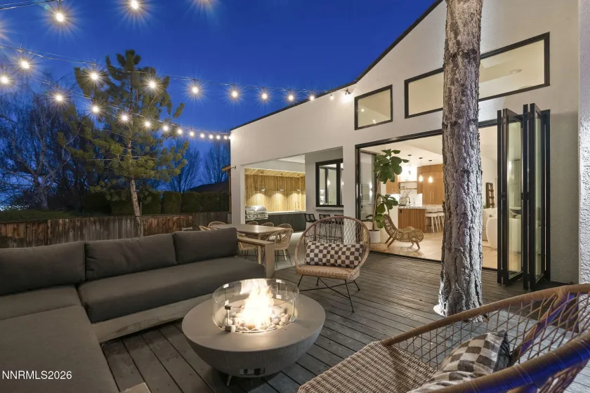 4425 Dant, Reno, Nevada 89509, 5 Bedrooms Bedrooms, ,5 BathroomsBathrooms,Residential,Residential,Dant,0,260007316