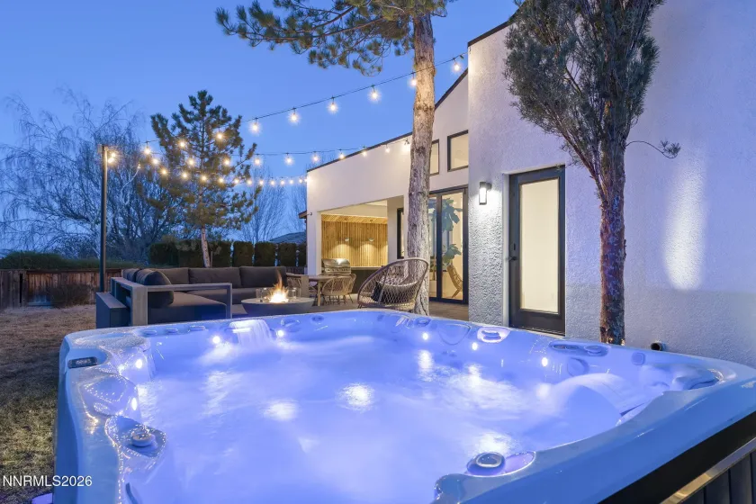 4425 Dant, Reno, Nevada 89509, 5 Bedrooms Bedrooms, ,5 BathroomsBathrooms,Residential,Residential,Dant,0,260007316
