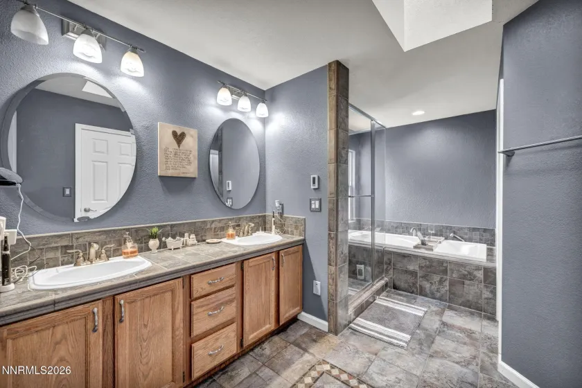 500 Cambridge, Carson City, Nevada 89701, 3 Bedrooms Bedrooms, ,2 BathroomsBathrooms,Residential,Residential,Cambridge,0,260007318