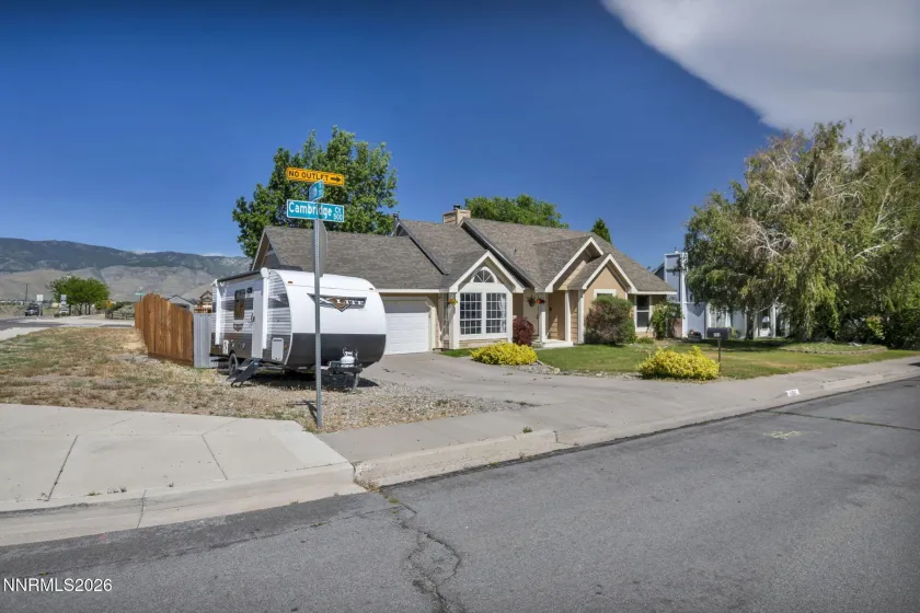 500 Cambridge, Carson City, Nevada 89701, 3 Bedrooms Bedrooms, ,2 BathroomsBathrooms,Residential,Residential,Cambridge,0,260007318