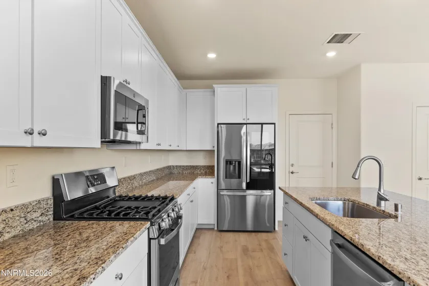 2234 Great Bluffs, Sparks, Nevada 89436, 4 Bedrooms Bedrooms, ,4 BathroomsBathrooms,Residential,Residential,Great Bluffs,0,260007349