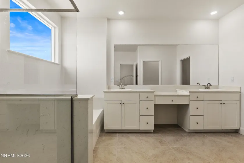 2234 Great Bluffs, Sparks, Nevada 89436, 4 Bedrooms Bedrooms, ,4 BathroomsBathrooms,Residential,Residential,Great Bluffs,0,260007349