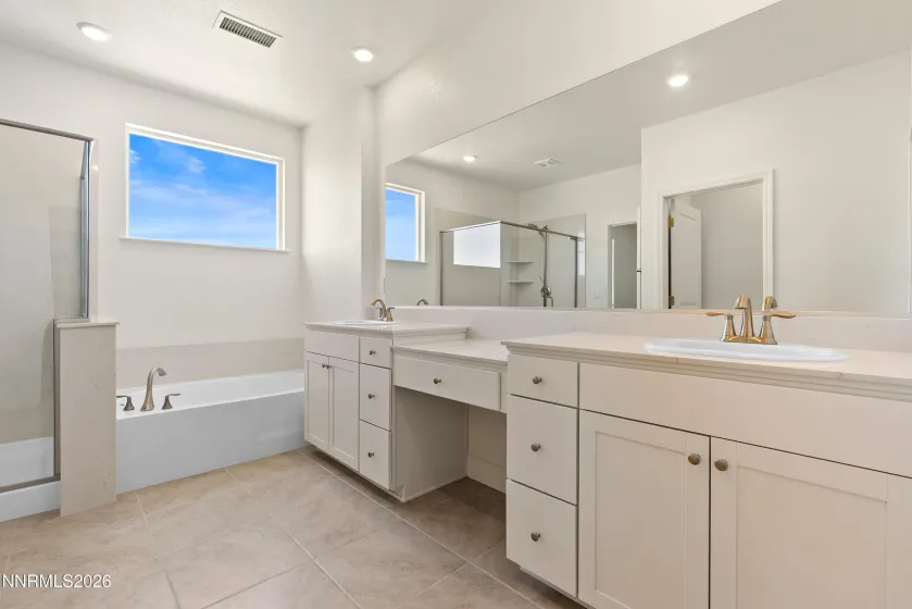 2234 Great Bluffs, Sparks, Nevada 89436, 4 Bedrooms Bedrooms, ,4 BathroomsBathrooms,Residential,Residential,Great Bluffs,0,260007349