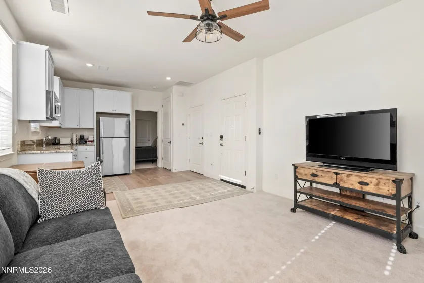2234 Great Bluffs, Sparks, Nevada 89436, 4 Bedrooms Bedrooms, ,4 BathroomsBathrooms,Residential,Residential,Great Bluffs,0,260007349