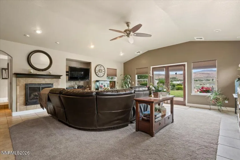 9420 Benedict, Sparks, Nevada 89441, 4 Bedrooms Bedrooms, ,4 BathroomsBathrooms,Residential,Residential,Benedict,0,260007350