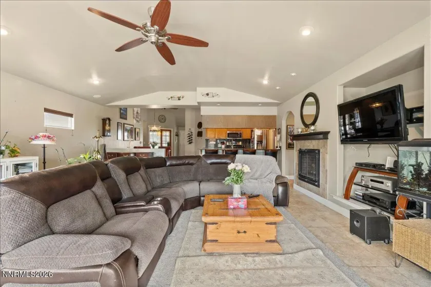 9420 Benedict, Sparks, Nevada 89441, 4 Bedrooms Bedrooms, ,4 BathroomsBathrooms,Residential,Residential,Benedict,0,260007350