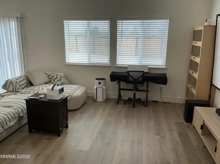 1820 Amazonite, Sparks, Nevada 89436, 4 Bedrooms Bedrooms, ,3 BathroomsBathrooms,Residential,Residential,Amazonite,0,260007352