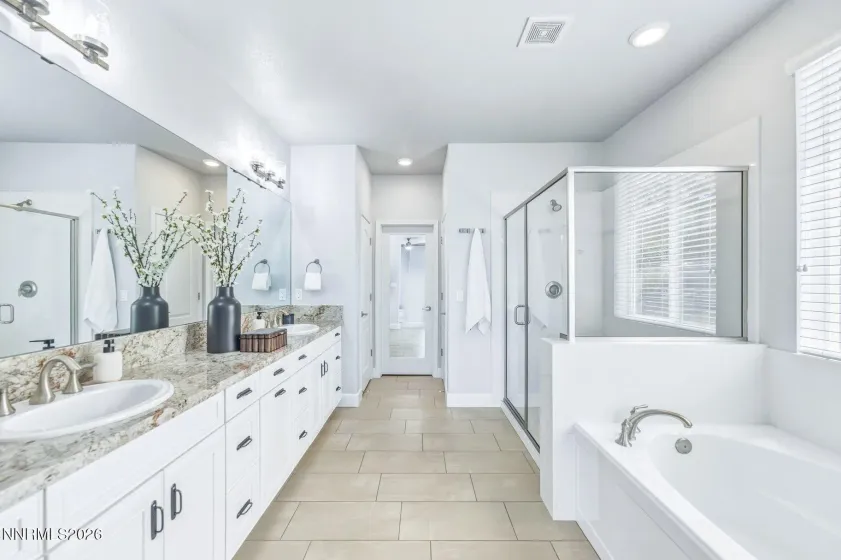 2750 Trail Rider, Reno, Nevada 89521, 4 Bedrooms Bedrooms, ,3 BathroomsBathrooms,Residential,Residential,Trail Rider,0,260007334