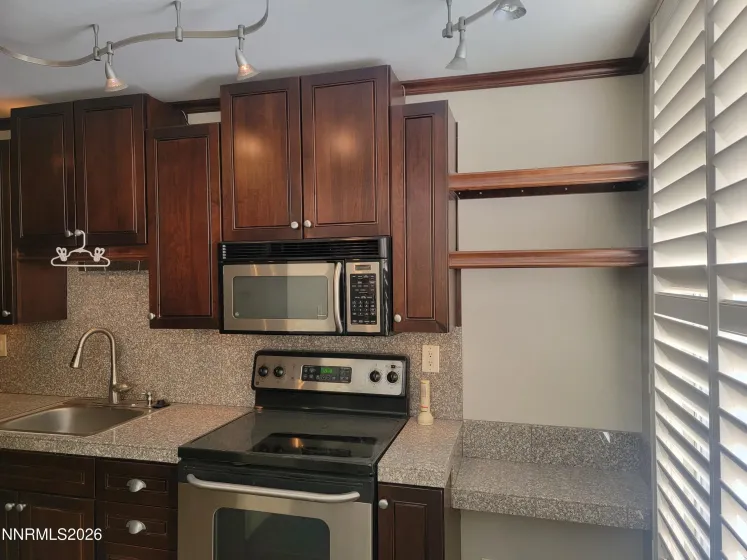 280 Island, Reno, Nevada 89501, ,1 BathroomBathrooms,Residential,Residential,Island,0,260002007