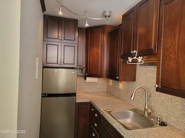 280 Island, Reno, Nevada 89501, ,1 BathroomBathrooms,Residential,Residential,Island,0,260002007