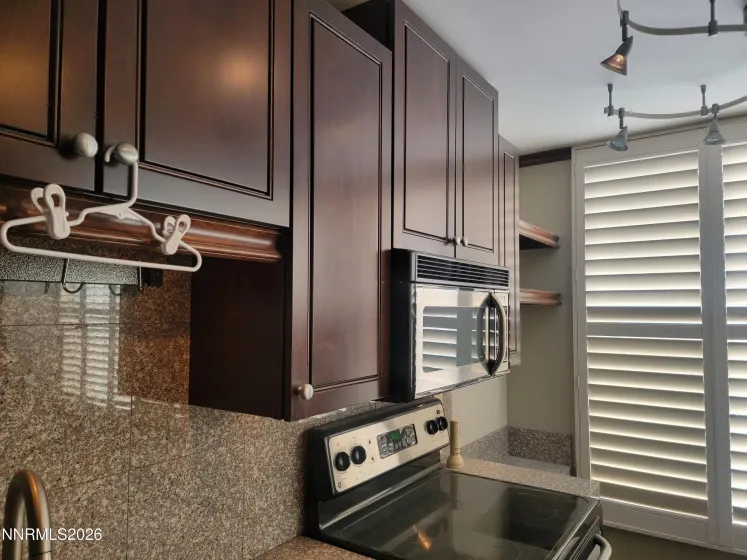 280 Island, Reno, Nevada 89501, ,1 BathroomBathrooms,Residential,Residential,Island,0,260002007