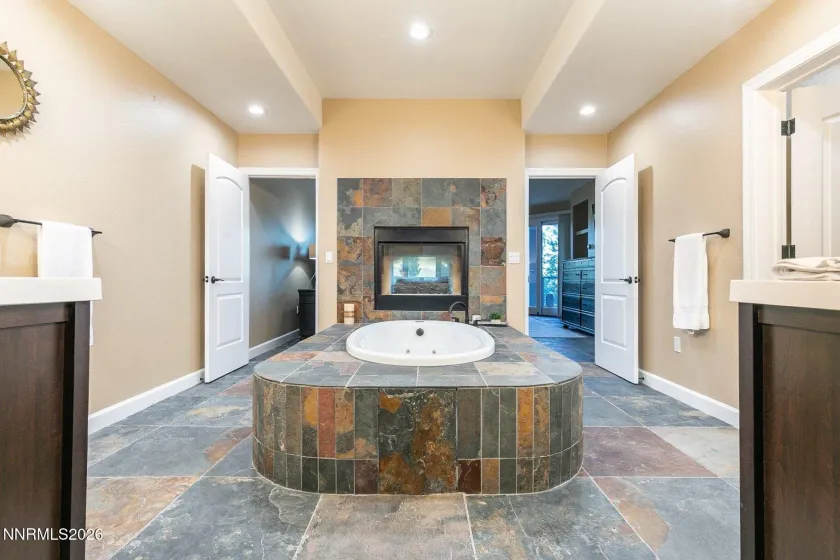 933 Northwood, Incline Village, Nevada 89451, 3 Bedrooms Bedrooms, ,3 BathroomsBathrooms,Residential,Residential,Northwood,0,260007347