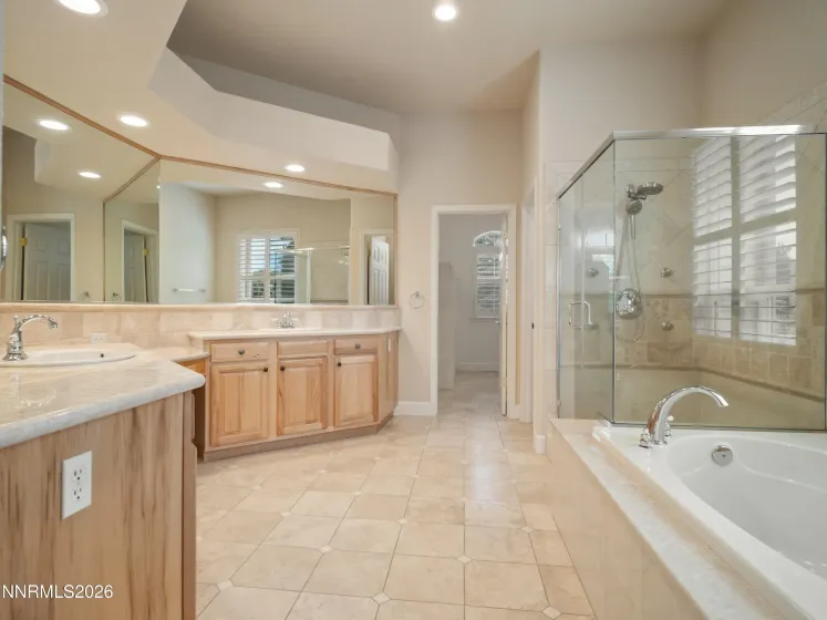 1677 Chiquita, Minden, Nevada 89423, 4 Bedrooms Bedrooms, ,4 BathroomsBathrooms,Residential,Residential,Chiquita,0,260007359