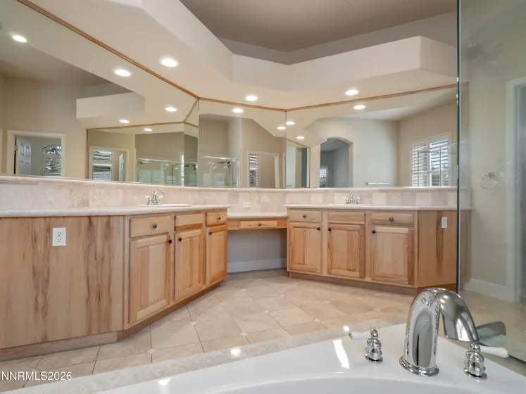 1677 Chiquita, Minden, Nevada 89423, 4 Bedrooms Bedrooms, ,4 BathroomsBathrooms,Residential,Residential,Chiquita,0,260007359