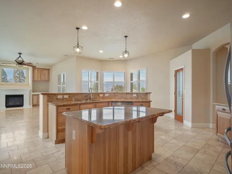 1677 Chiquita, Minden, Nevada 89423, 4 Bedrooms Bedrooms, ,4 BathroomsBathrooms,Residential,Residential,Chiquita,0,260007359