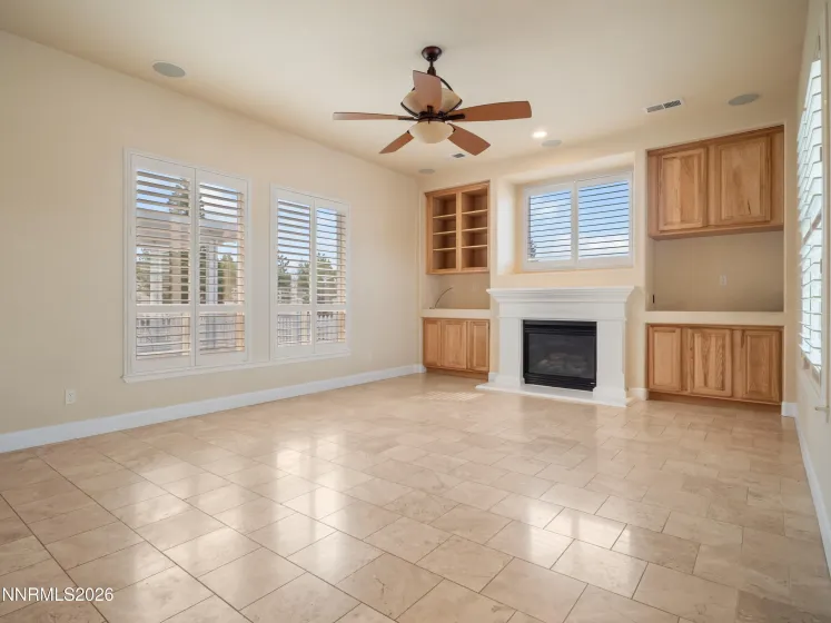 1677 Chiquita, Minden, Nevada 89423, 4 Bedrooms Bedrooms, ,4 BathroomsBathrooms,Residential,Residential,Chiquita,0,260007359