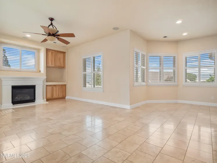1677 Chiquita, Minden, Nevada 89423, 4 Bedrooms Bedrooms, ,4 BathroomsBathrooms,Residential,Residential,Chiquita,0,260007359
