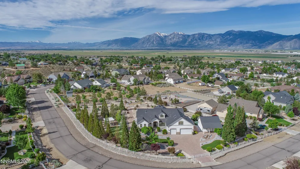 1677 Chiquita, Minden, Nevada 89423, 4 Bedrooms Bedrooms, ,4 BathroomsBathrooms,Residential,Residential,Chiquita,0,260007359