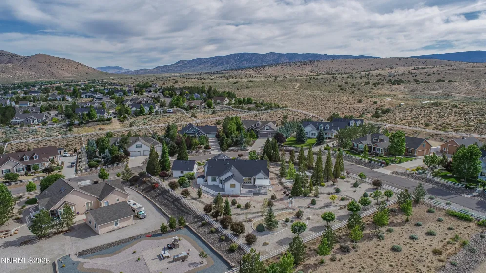 1677 Chiquita, Minden, Nevada 89423, 4 Bedrooms Bedrooms, ,4 BathroomsBathrooms,Residential,Residential,Chiquita,0,260007359