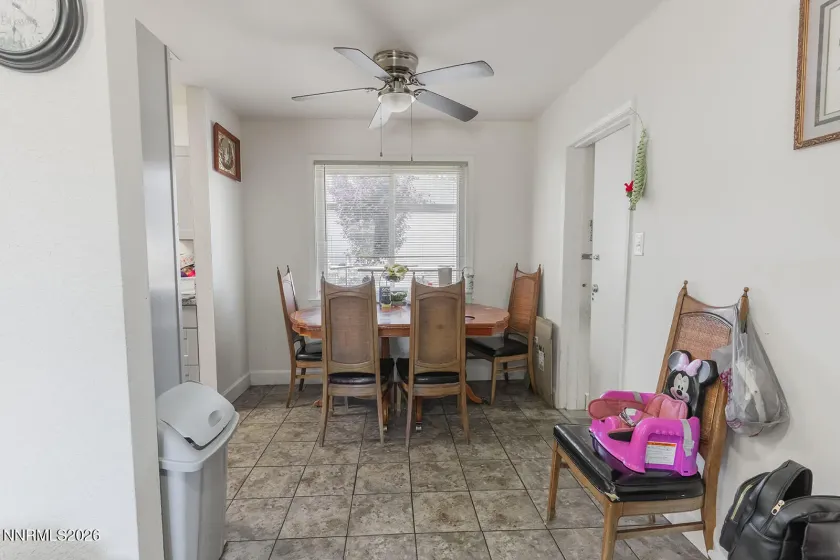 1401 Bresson, Reno, Nevada 89502, 3 Bedrooms Bedrooms, ,2 BathroomsBathrooms,Residential,Residential,Bresson,0,260007360