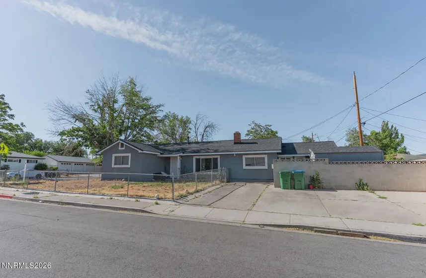 1401 Bresson, Reno, Nevada 89502, 3 Bedrooms Bedrooms, ,2 BathroomsBathrooms,Residential,Residential,Bresson,0,260007360