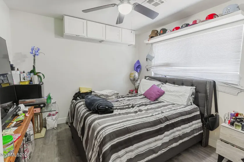 1401 Bresson, Reno, Nevada 89502, 3 Bedrooms Bedrooms, ,2 BathroomsBathrooms,Residential,Residential,Bresson,0,260007360