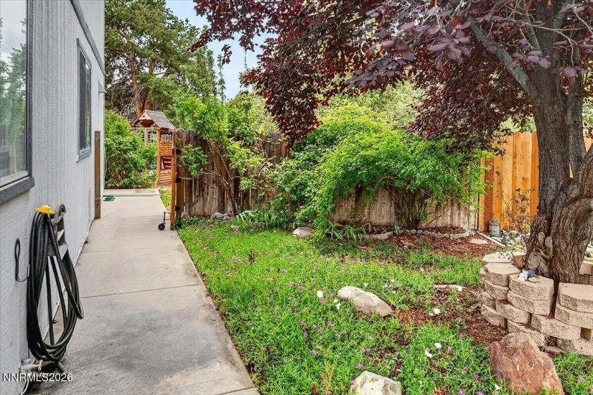 1897 Catham, Sparks, Nevada 89434, 4 Bedrooms Bedrooms, ,3 BathroomsBathrooms,Residential,Residential,Catham,0,260007361