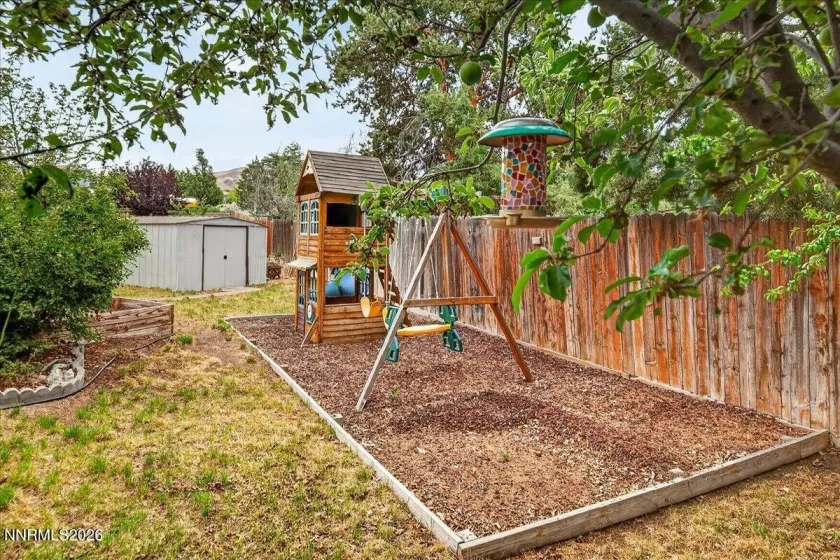 1897 Catham, Sparks, Nevada 89434, 4 Bedrooms Bedrooms, ,3 BathroomsBathrooms,Residential,Residential,Catham,0,260007361