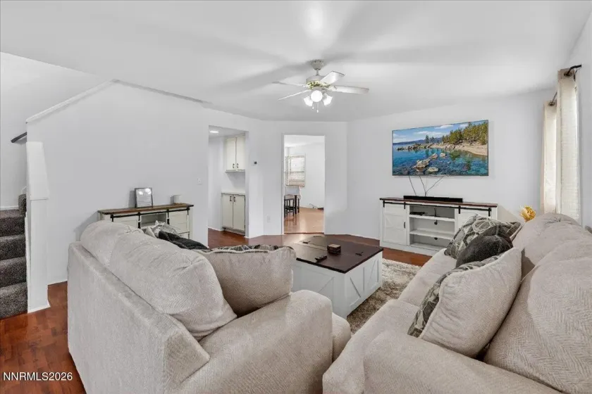 1897 Catham, Sparks, Nevada 89434, 4 Bedrooms Bedrooms, ,3 BathroomsBathrooms,Residential,Residential,Catham,0,260007361