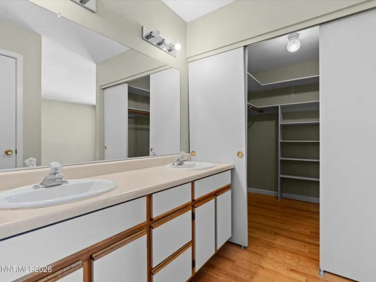 4317 Leeward, Reno, Nevada 89502, 2 Bedrooms Bedrooms, ,3 BathroomsBathrooms,Residential,Residential,Leeward,0,260007364