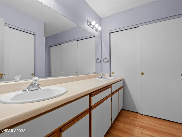 4317 Leeward, Reno, Nevada 89502, 2 Bedrooms Bedrooms, ,3 BathroomsBathrooms,Residential,Residential,Leeward,0,260007364