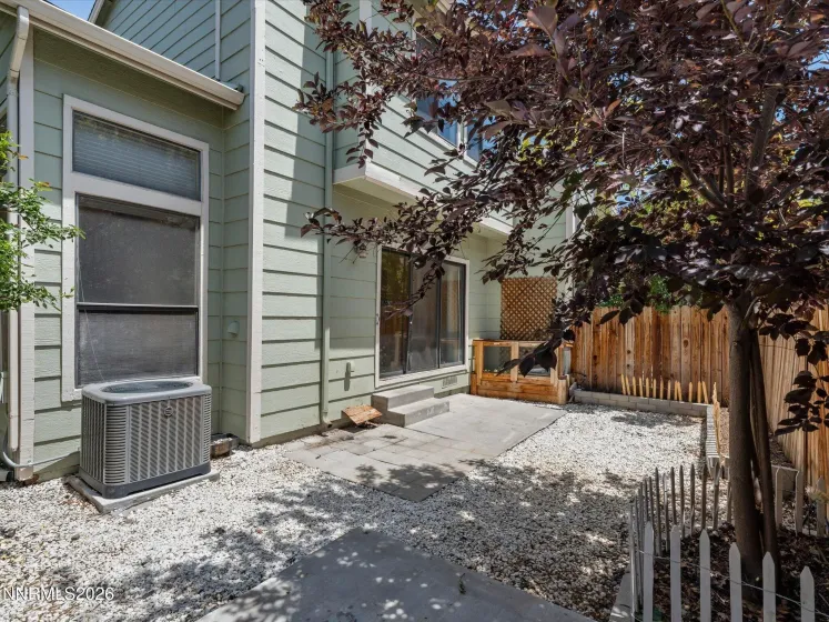 4317 Leeward, Reno, Nevada 89502, 2 Bedrooms Bedrooms, ,3 BathroomsBathrooms,Residential,Residential,Leeward,0,260007364