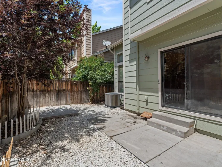 4317 Leeward, Reno, Nevada 89502, 2 Bedrooms Bedrooms, ,3 BathroomsBathrooms,Residential,Residential,Leeward,0,260007364