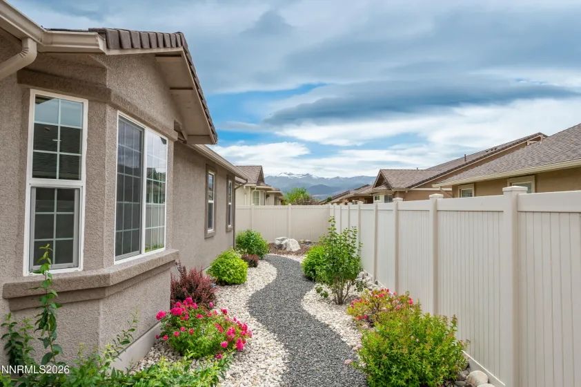 2241 Alivia, Reno, Nevada 89521, 3 Bedrooms Bedrooms, ,2 BathroomsBathrooms,Residential,Residential,Alivia,0,260007366