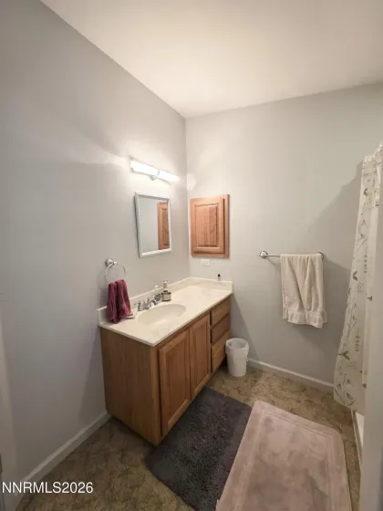 652 Jennys, Fernley, Nevada 89408, 4 Bedrooms Bedrooms, ,3 BathroomsBathrooms,Residential,Residential,Jennys,0,260007367
