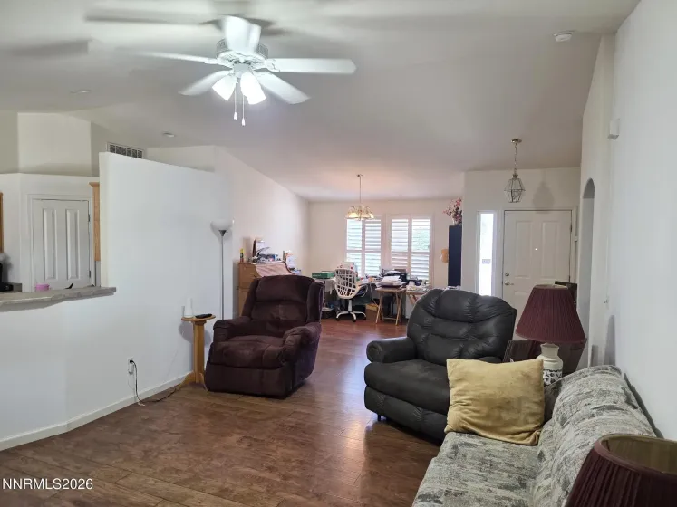 652 Jennys, Fernley, Nevada 89408, 4 Bedrooms Bedrooms, ,3 BathroomsBathrooms,Residential,Residential,Jennys,0,260007367