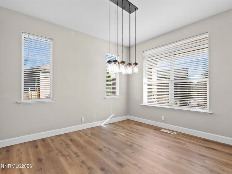3149 Gladiola, Sparks, Nevada 89436, 4 Bedrooms Bedrooms, ,3 BathroomsBathrooms,Residential,Residential,Gladiola,0,260007369