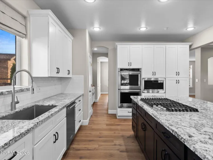 3149 Gladiola, Sparks, Nevada 89436, 4 Bedrooms Bedrooms, ,3 BathroomsBathrooms,Residential,Residential,Gladiola,0,260007369