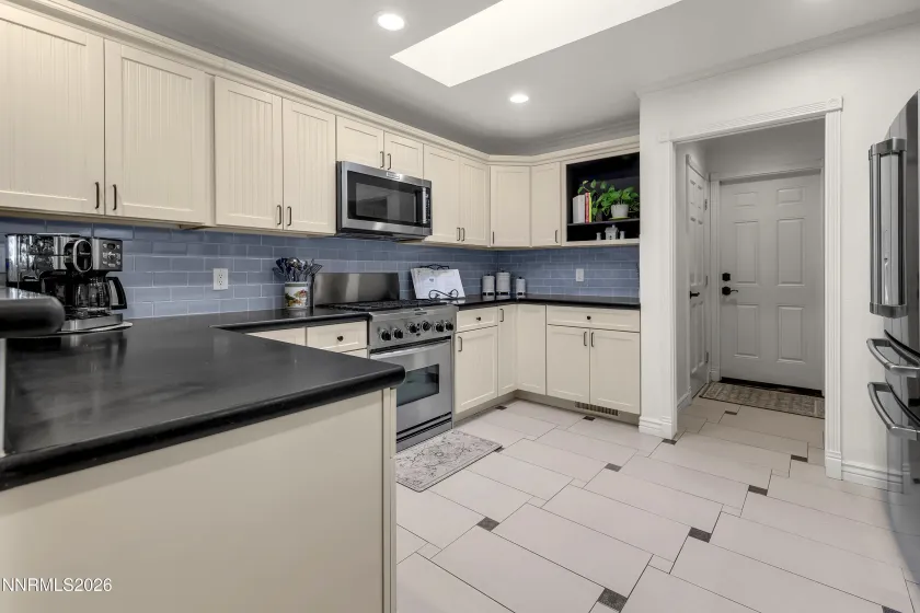 4825 Lakeridge Terrace W., Reno, Nevada 89509, 2 Bedrooms Bedrooms, ,2 BathroomsBathrooms,Residential,Residential,Lakeridge Terrace W.,0,260007370