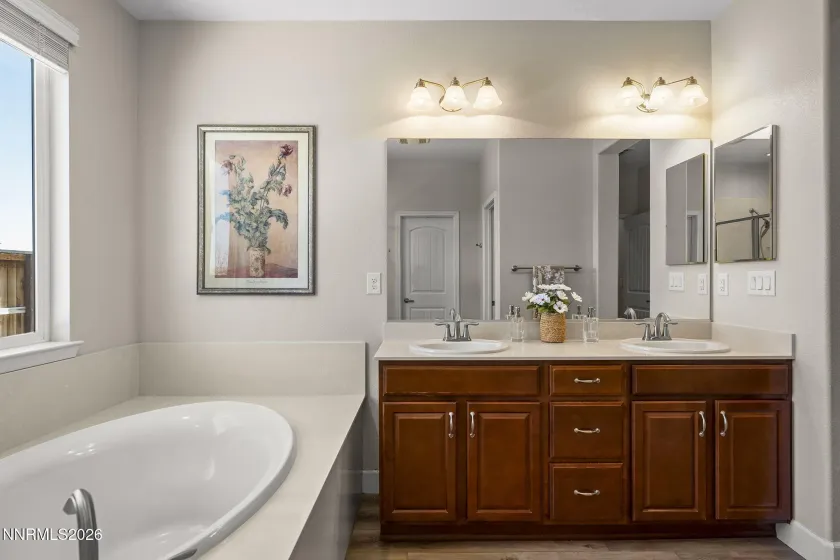 156 Midas, Sparks, Nevada 89441, 3 Bedrooms Bedrooms, ,2 BathroomsBathrooms,Residential,Residential,Midas,0,260007376
